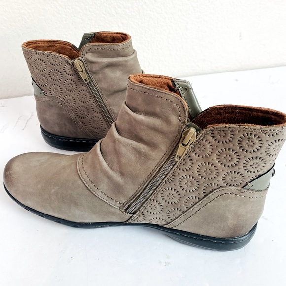 Cobb Hill Penfield Rich Leather Booties Size 8.5 - Picture 2 of 7